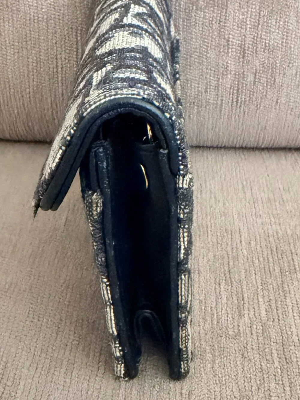 Dior authentic saddle