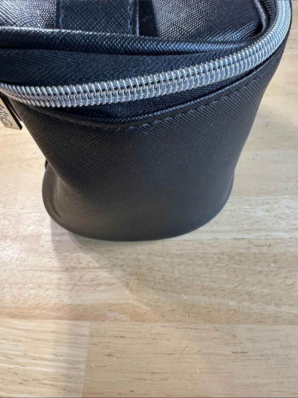 marco tetro stylish black