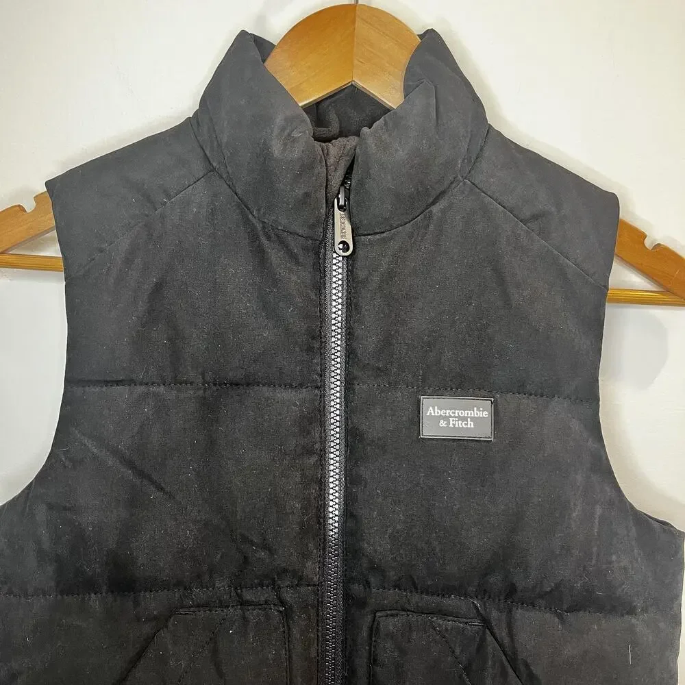 Abercrombie & Fitch wind tag
