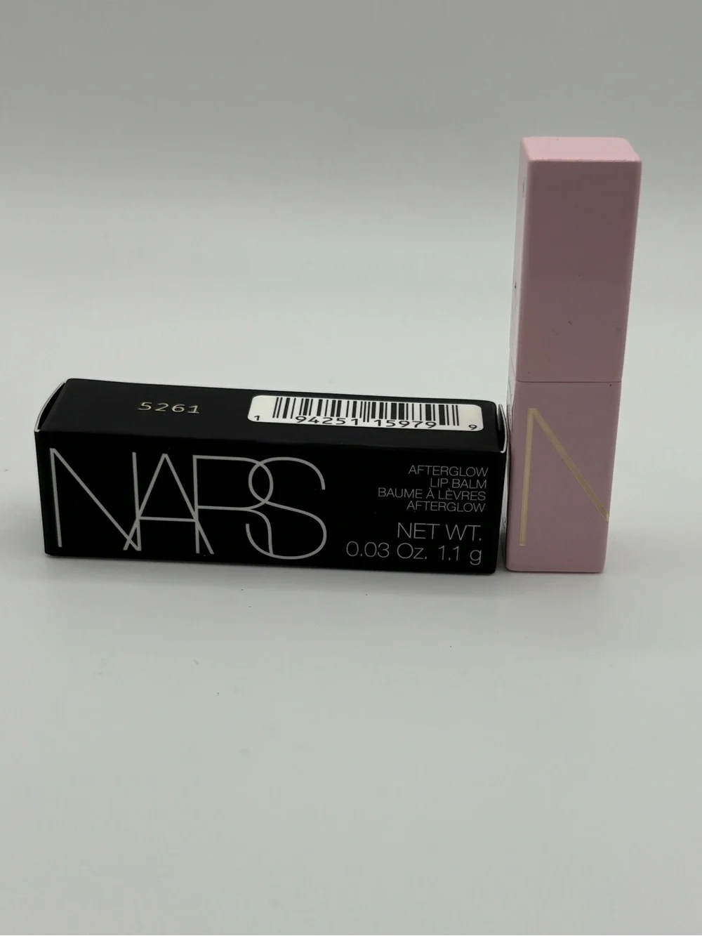 NARS 777 lips as