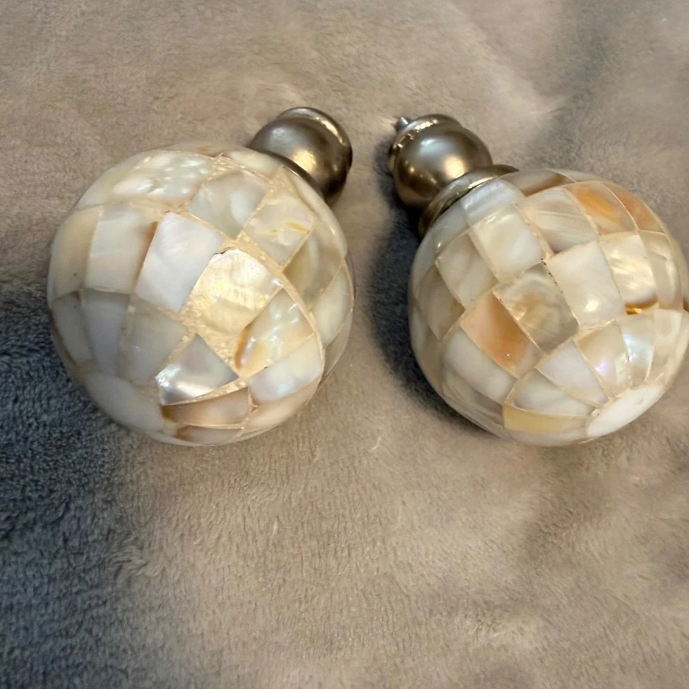 N/A elegant pair