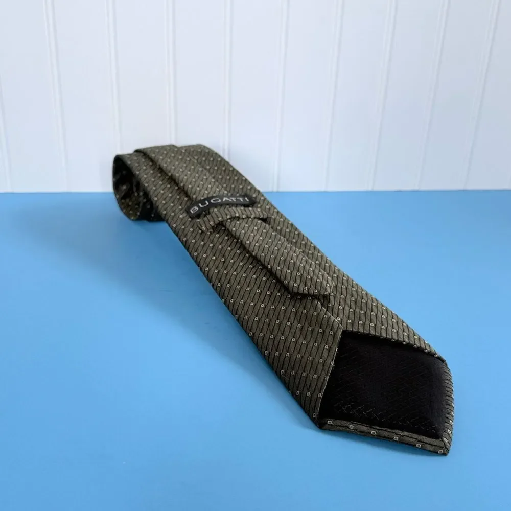 Bugatti making accessory