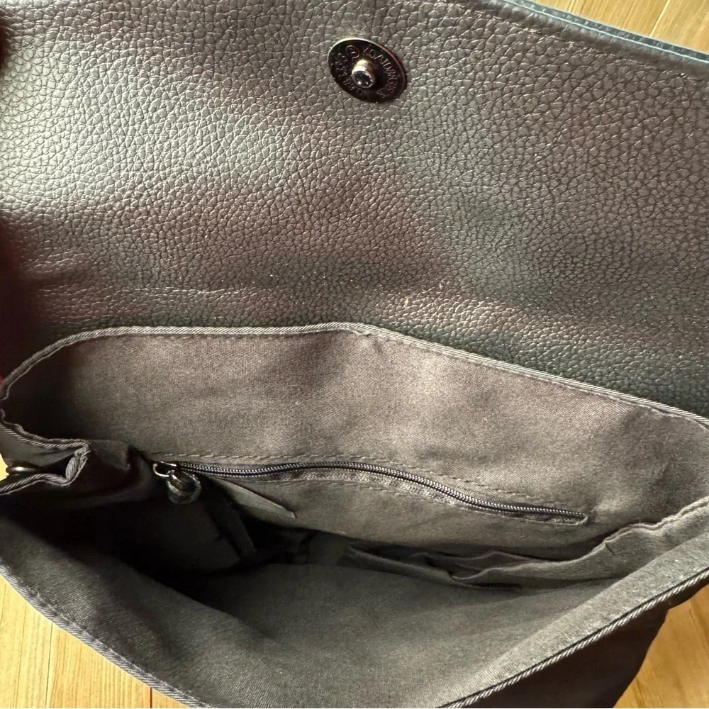 Botkier tags flaws detected