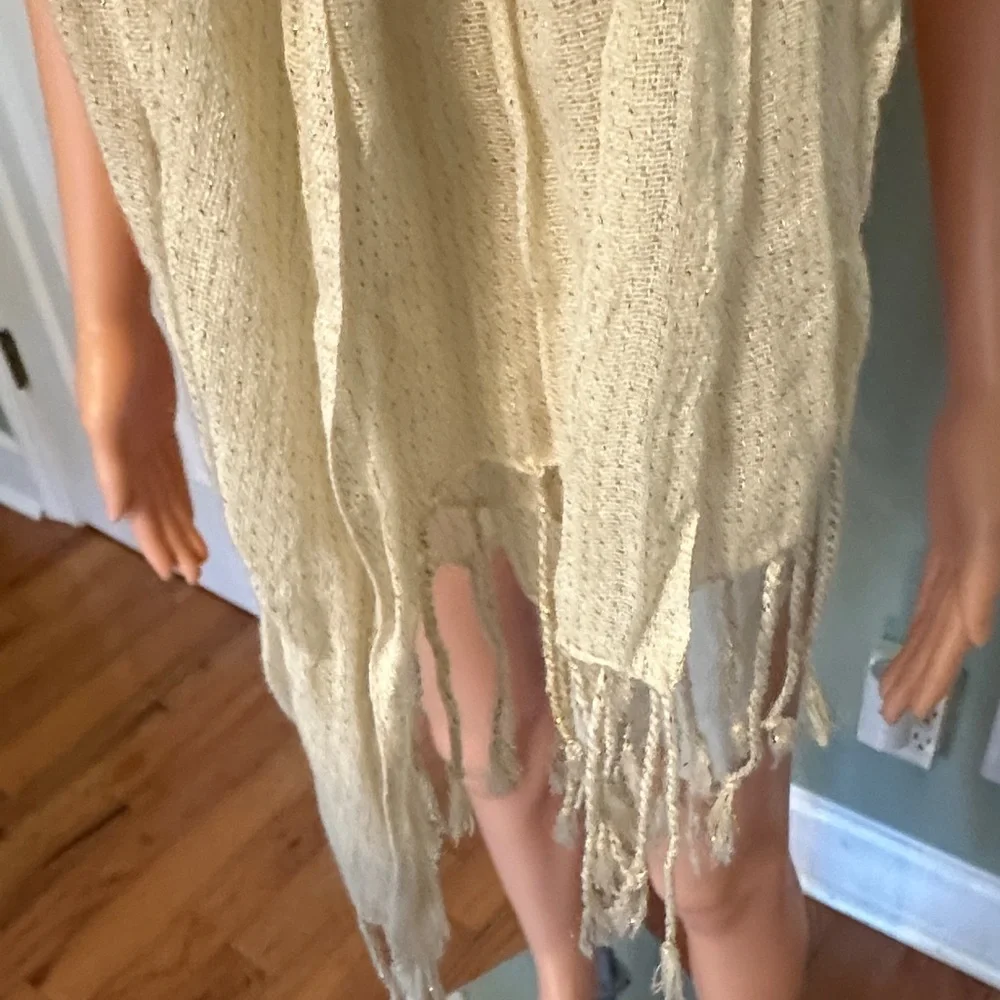 None scarf cream textured