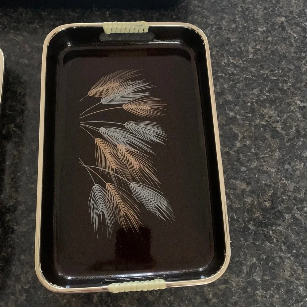 N/A brown top
