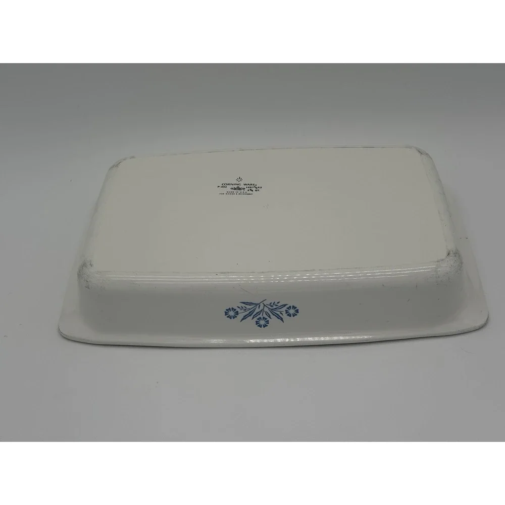 Corningware pan size quart