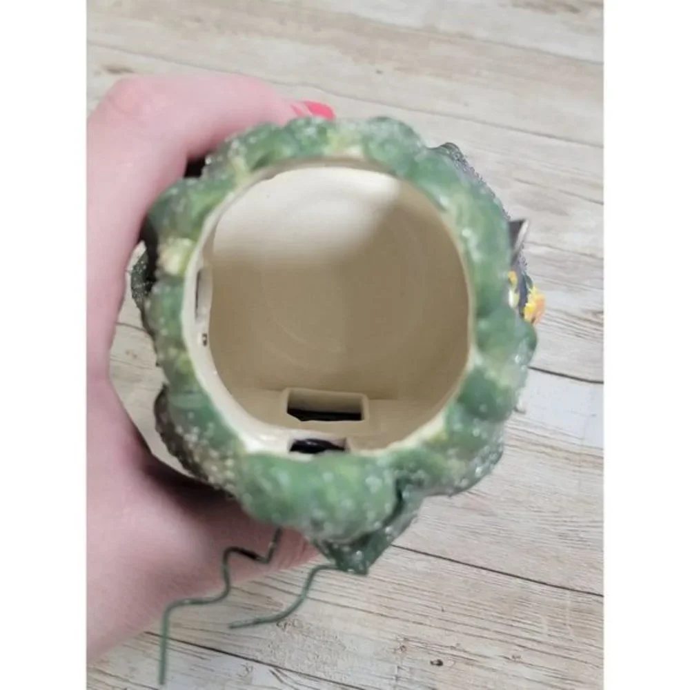 PartyLite left cottage
