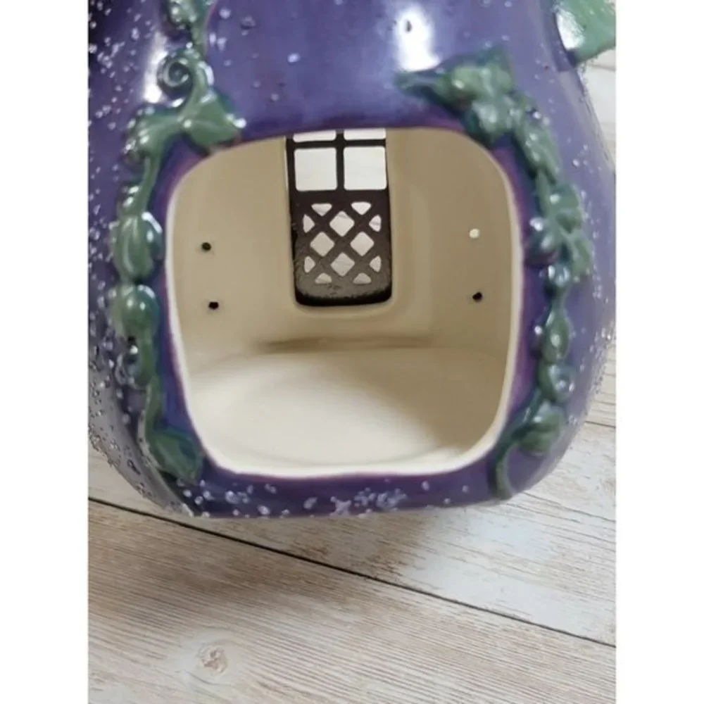 PartyLite left cottage