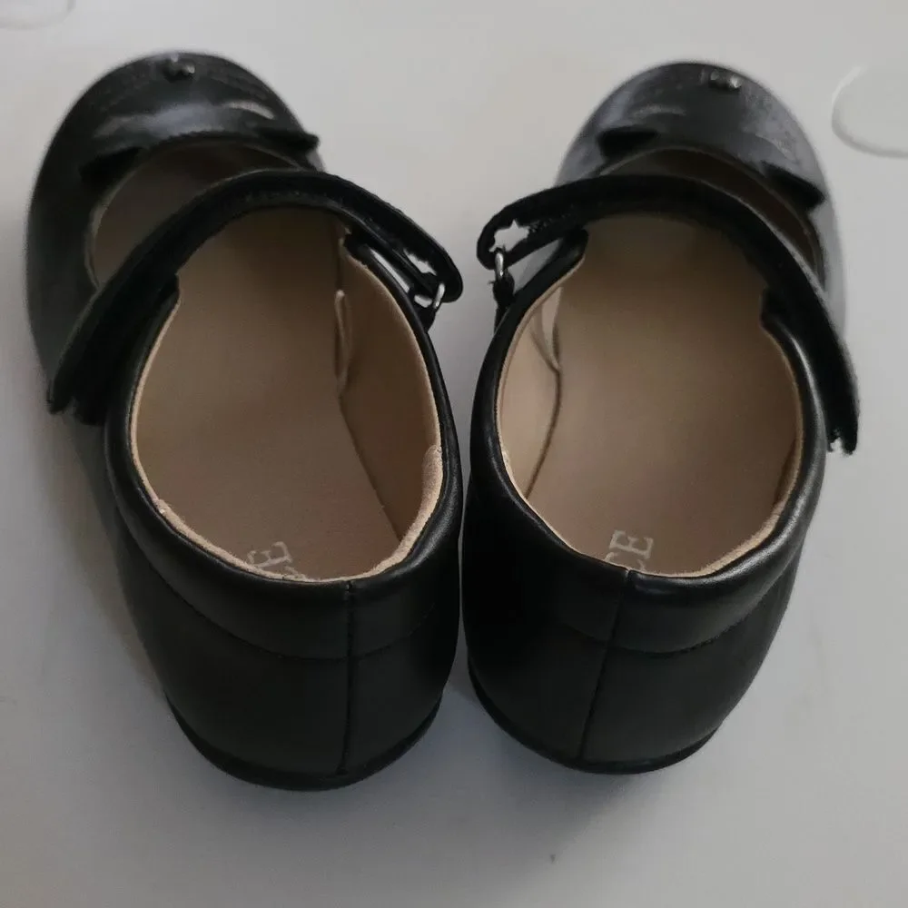 The Childrens Place classic black