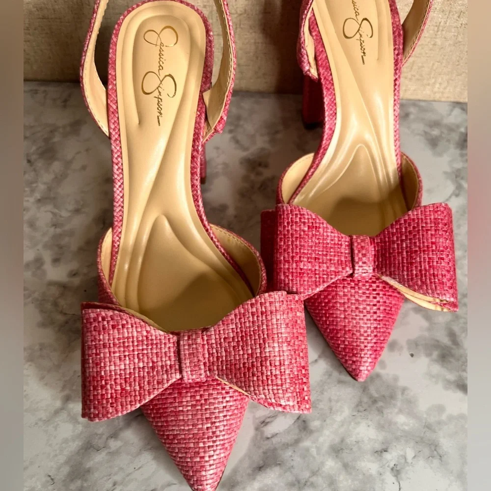 Jessica Simpson 6m pink