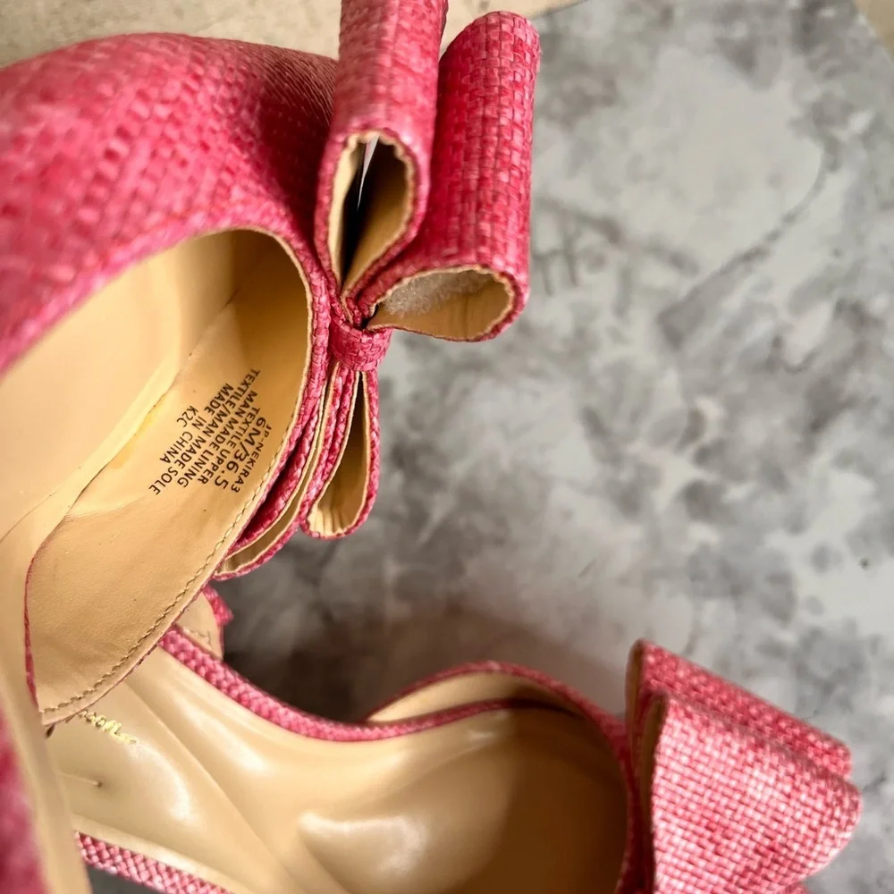 Jessica Simpson these out any