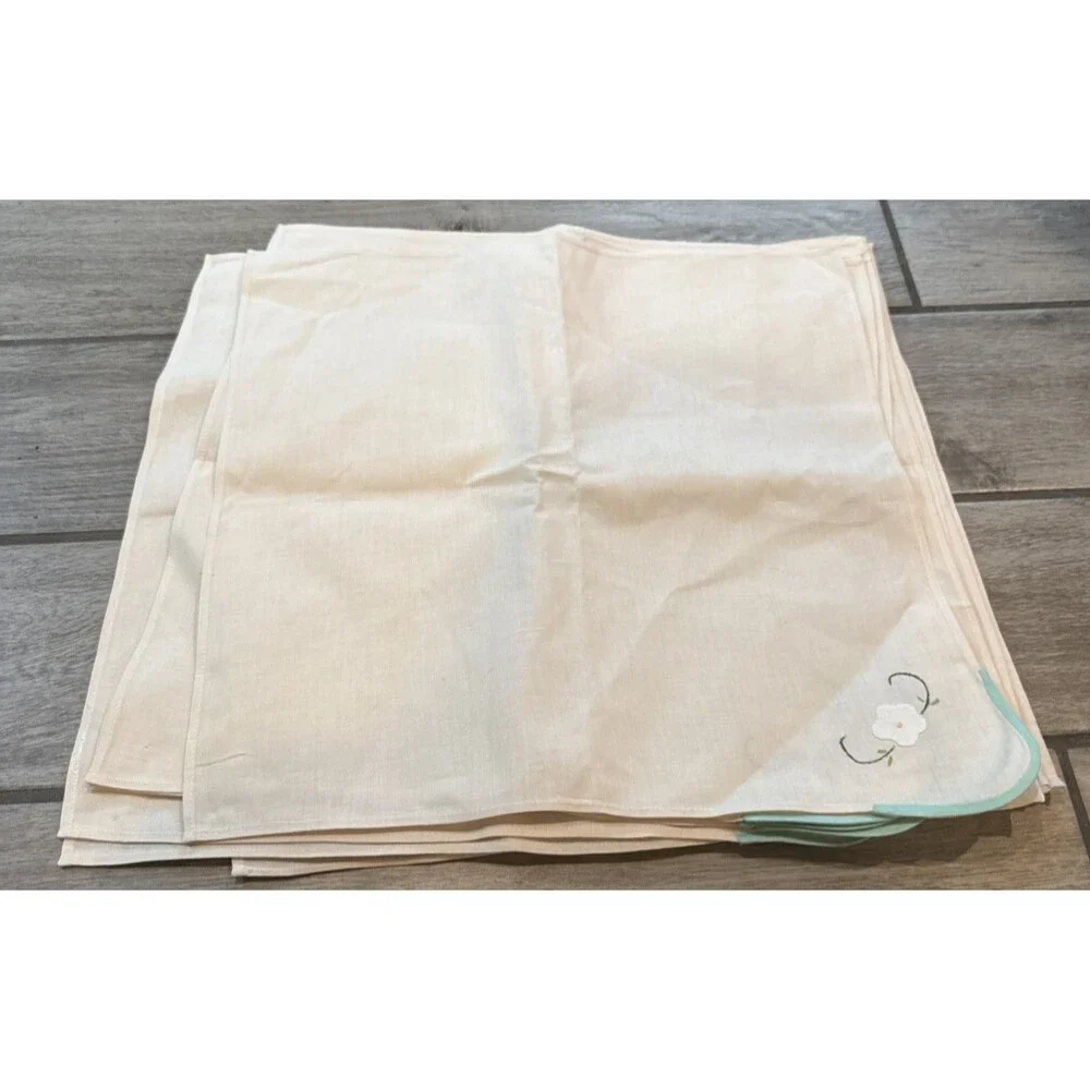 Vintage Linen Applique Floral Napkins Set of 12 Hand Stitched