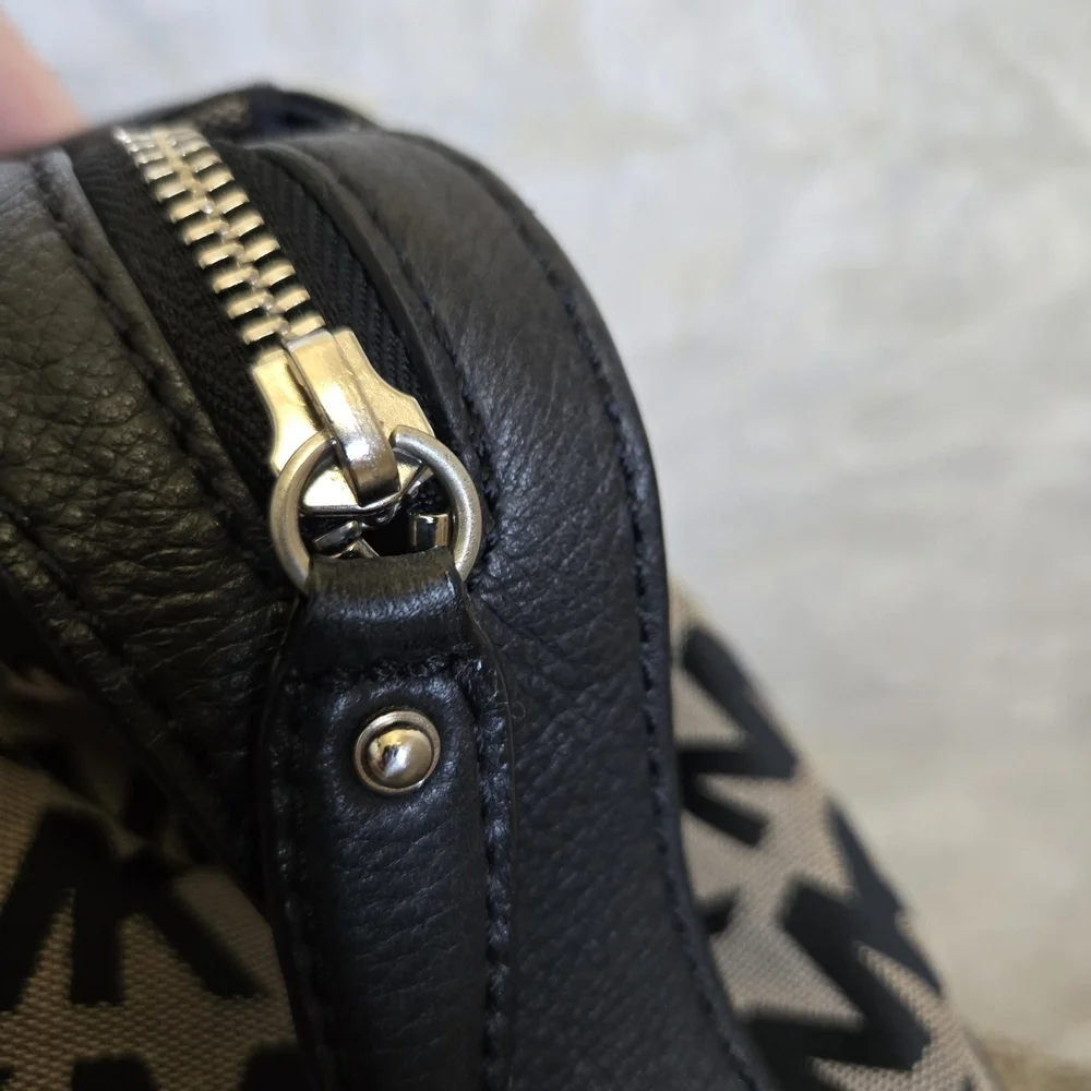 Michael Kors sophisticated detail it