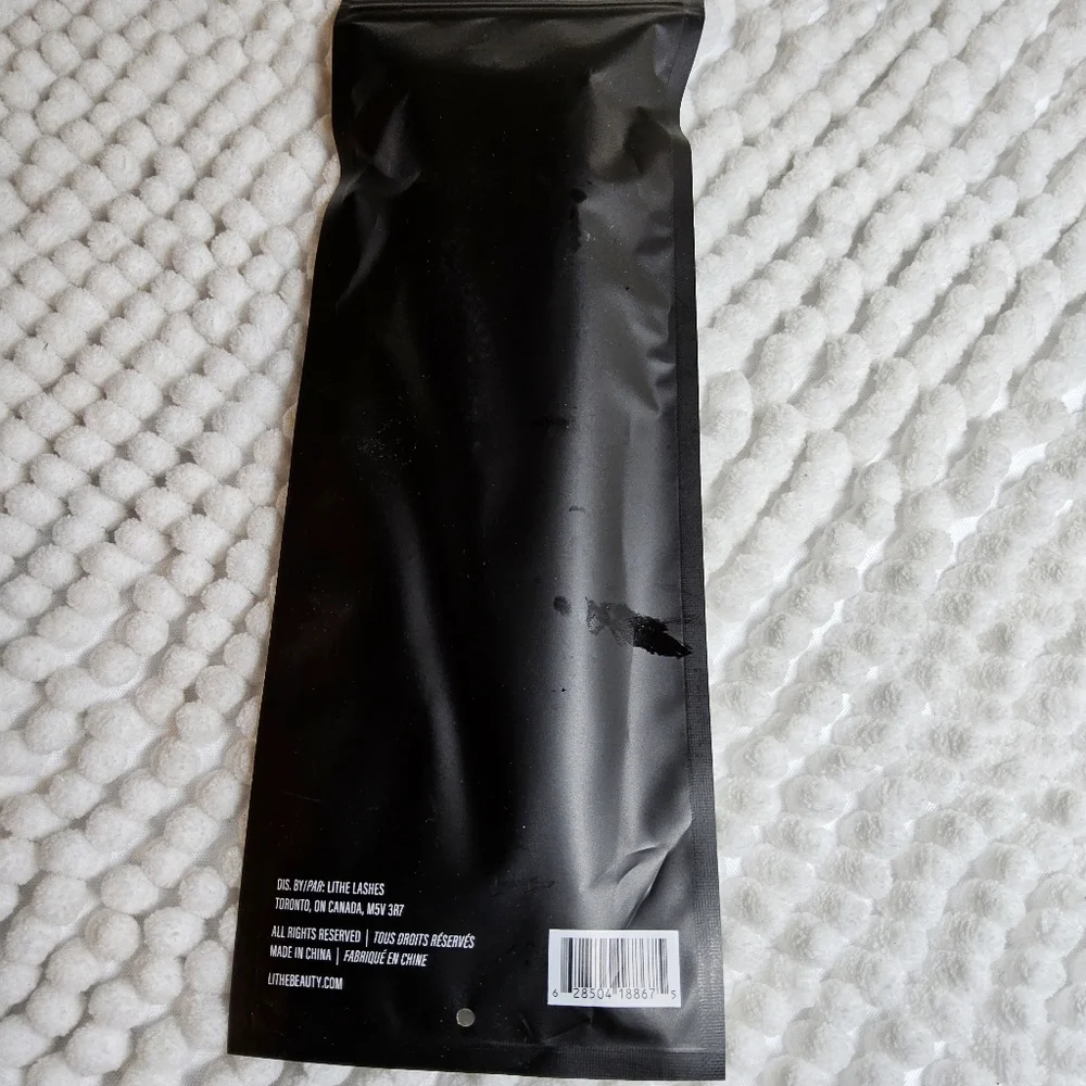 Lithe bag beauty face
