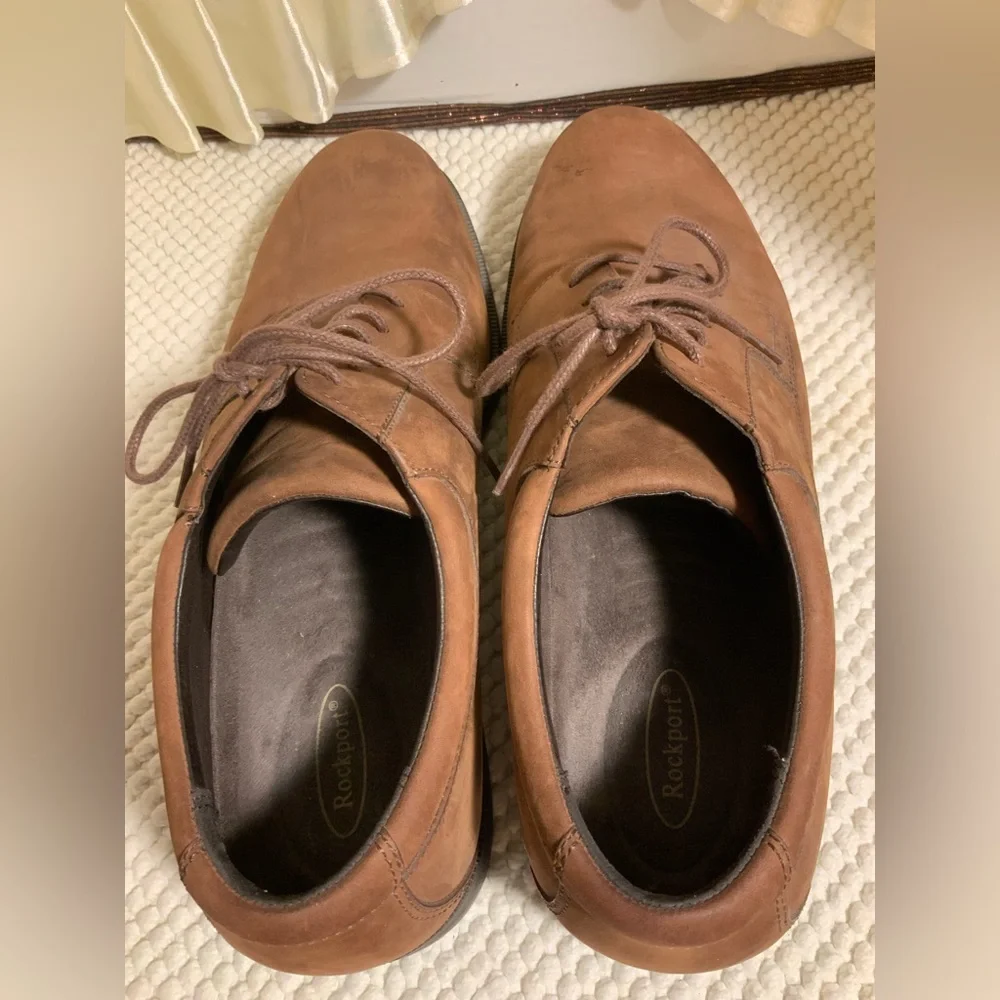 Rockport sanitized lace