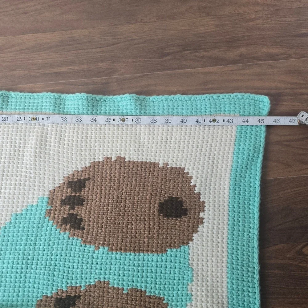 N/A has crochet