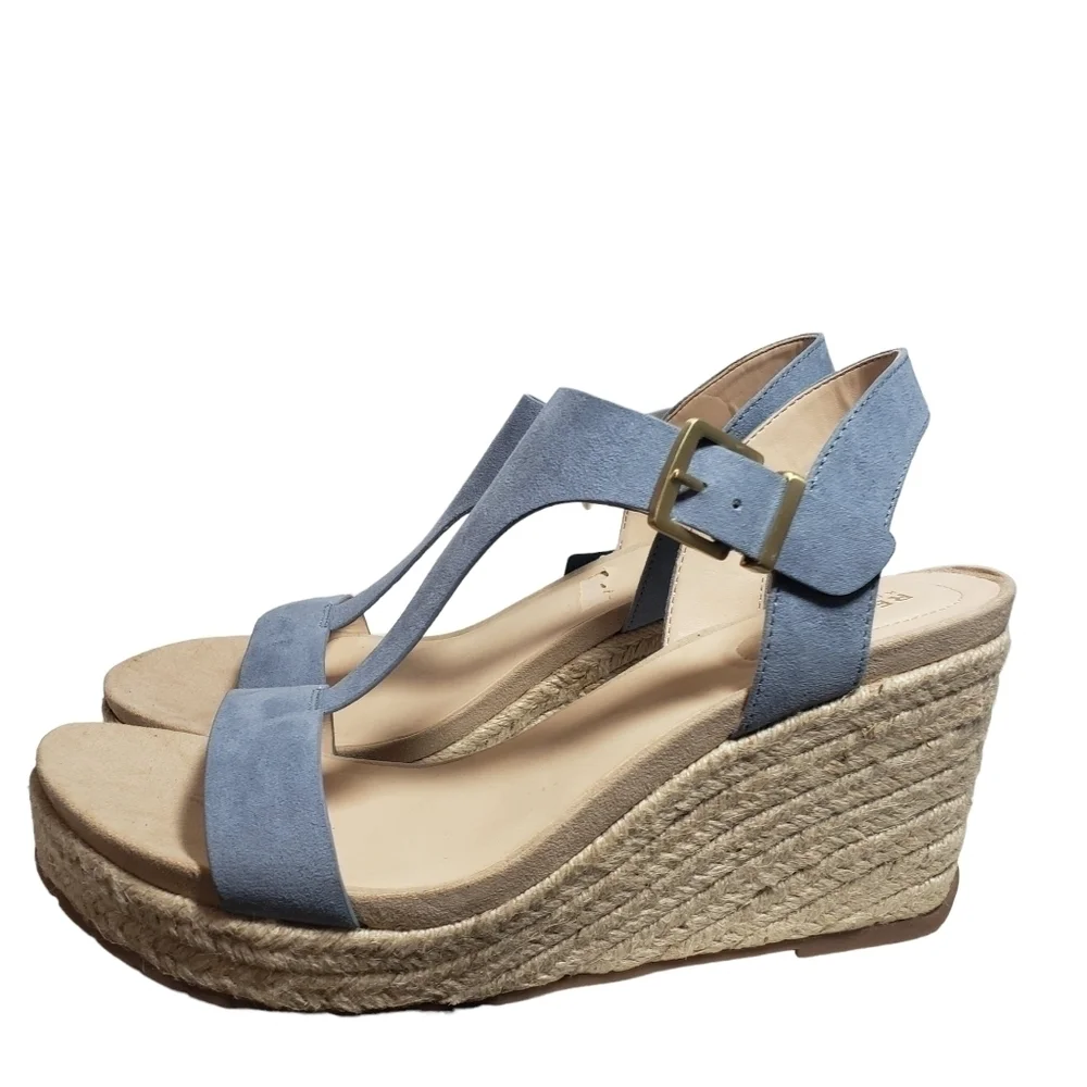 Kenneth Cole Reaction laying sailboat height