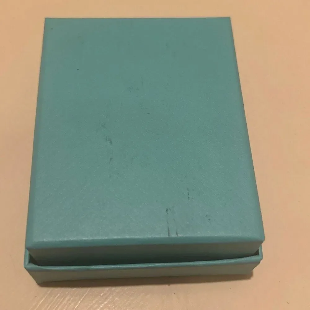 Tiffany & Co. box set fast
