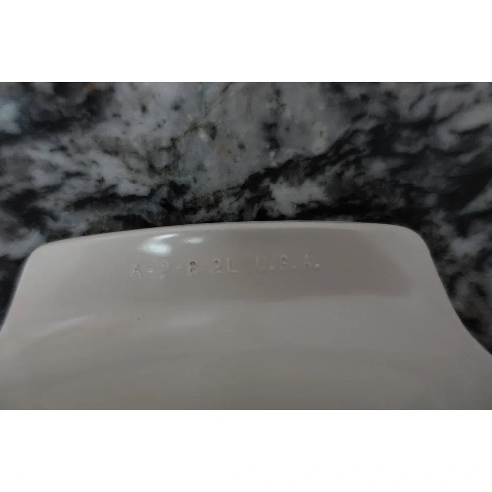 The Unbranded Brand casserole beige