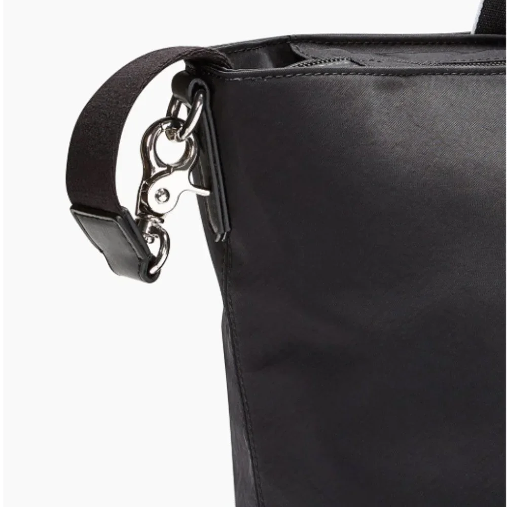 Rebecca Minkoff disclaimer color