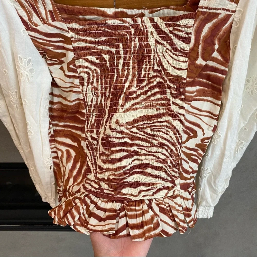 Anthropologie brown home smoke