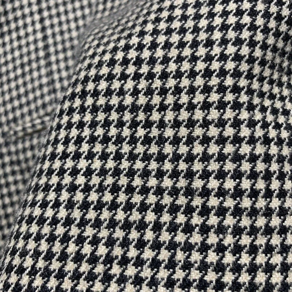 Polo Ralph Lauren details shipping rips
