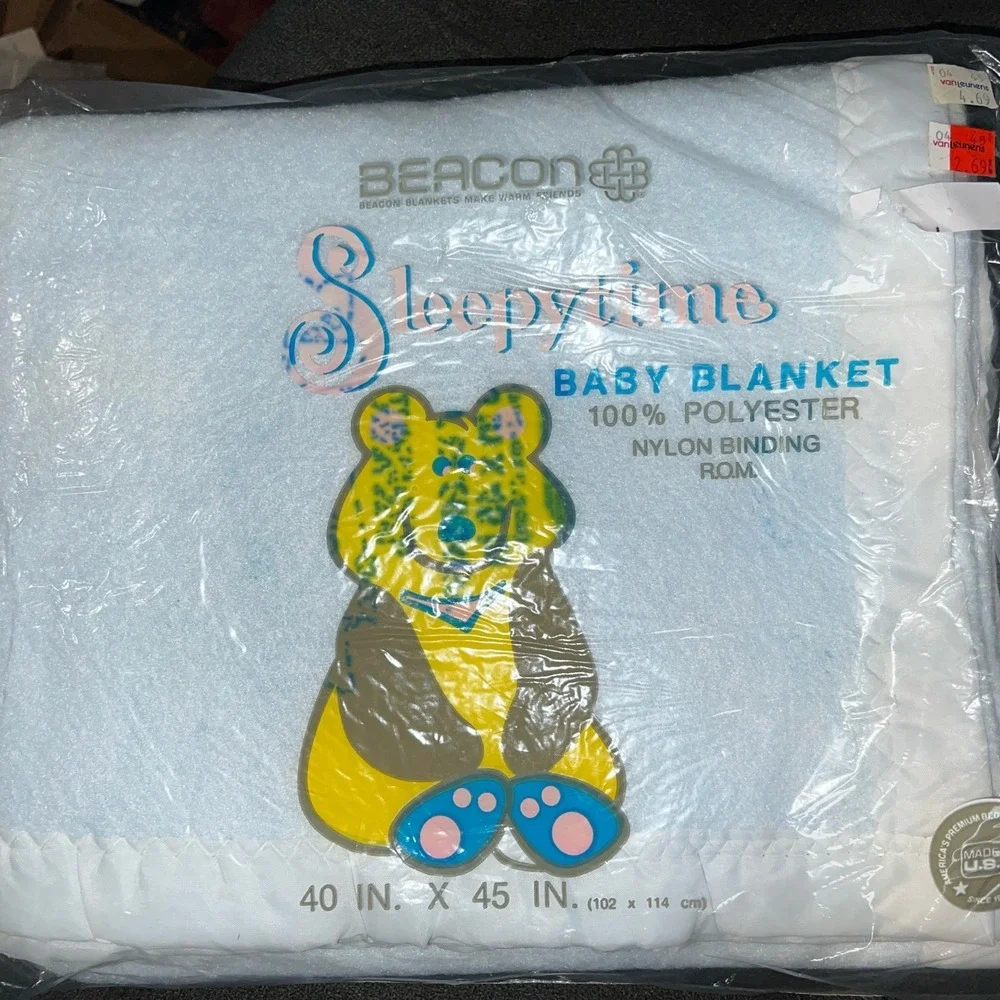 Beacon Baby Blanket *Vintage* 40