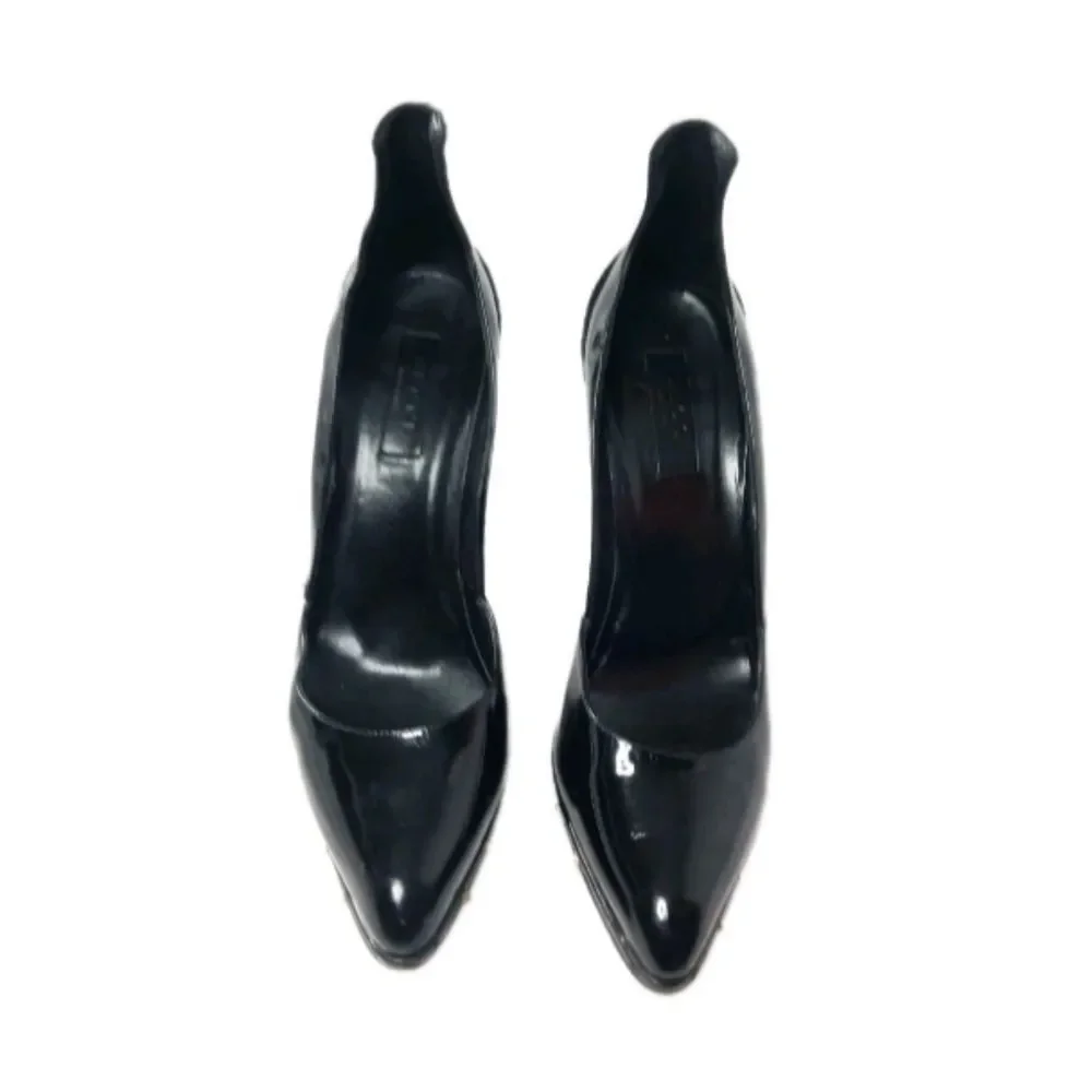 Gucci black leather