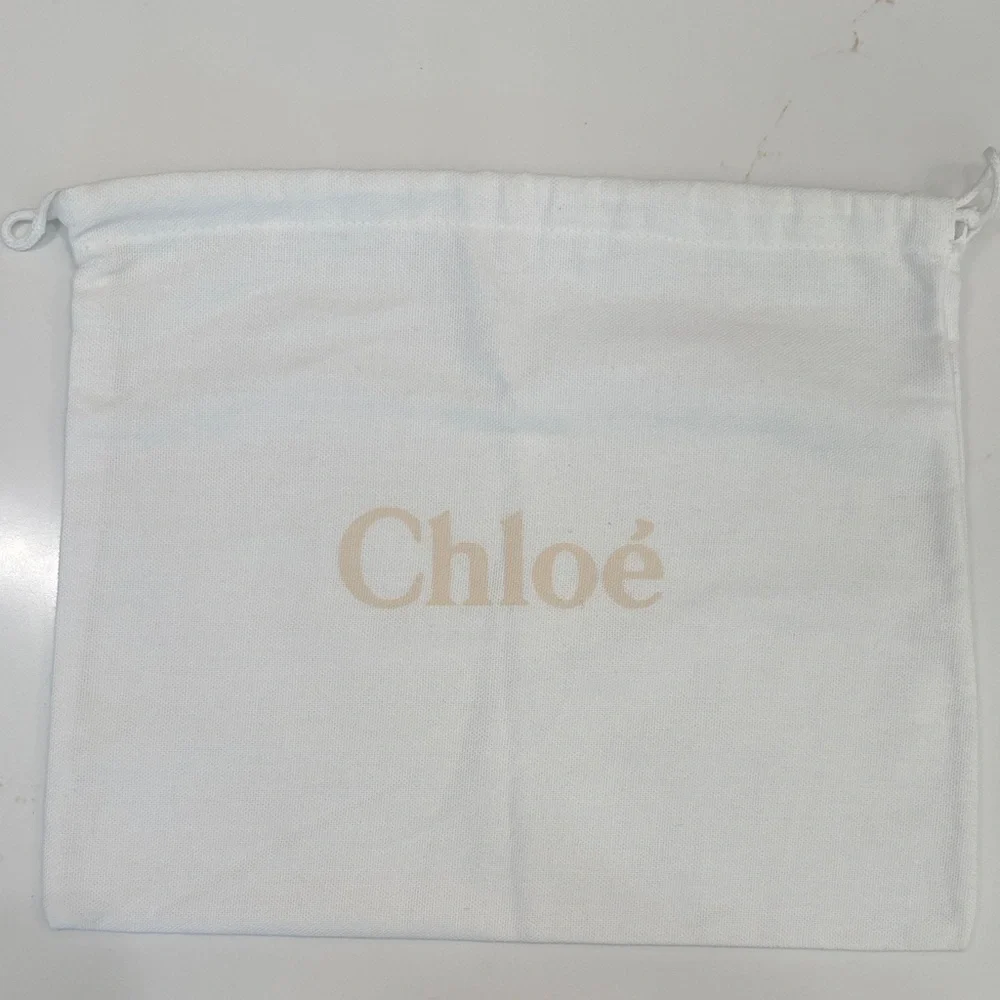 Chloe elegant cream