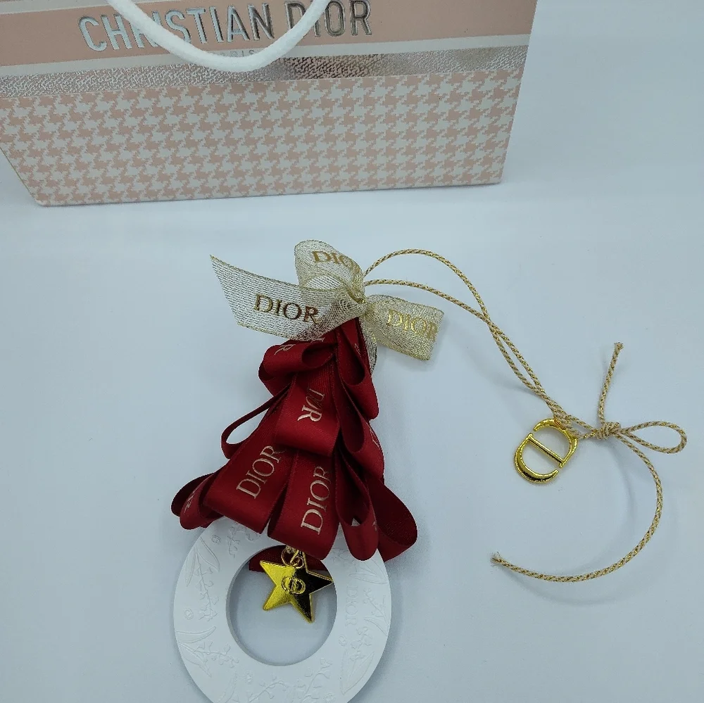 Dior exclusive ready christmas