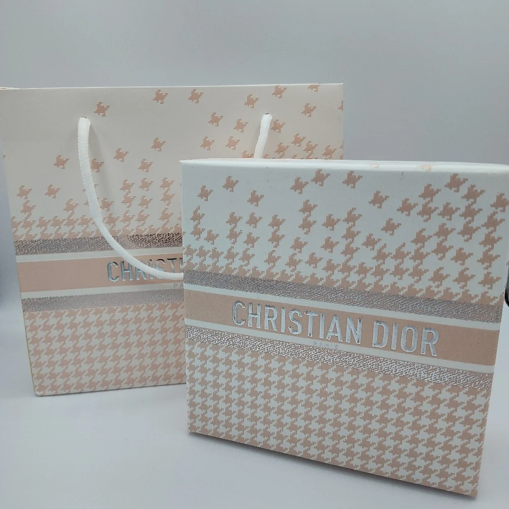 Dior authentic cd