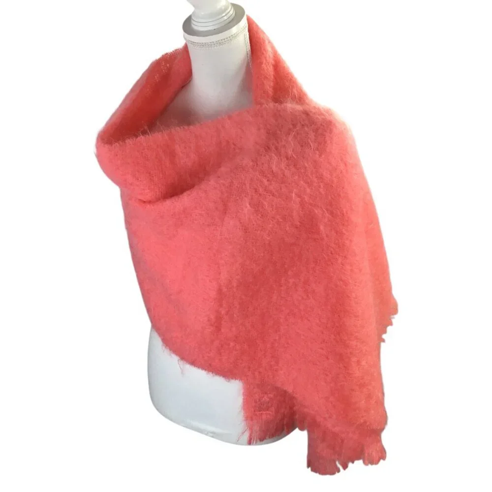 Yarrowvale vtg mohair