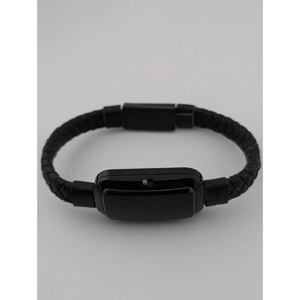 NIFTYX Wearable Charging‎ Cable Bracelet Power bank Lighting Charger- Black