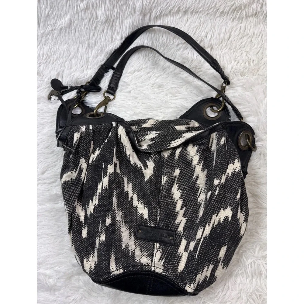 Lucky Brand Bali Hai Black White Canvas Hobo Shoulder Bag Boho Ikat Zip