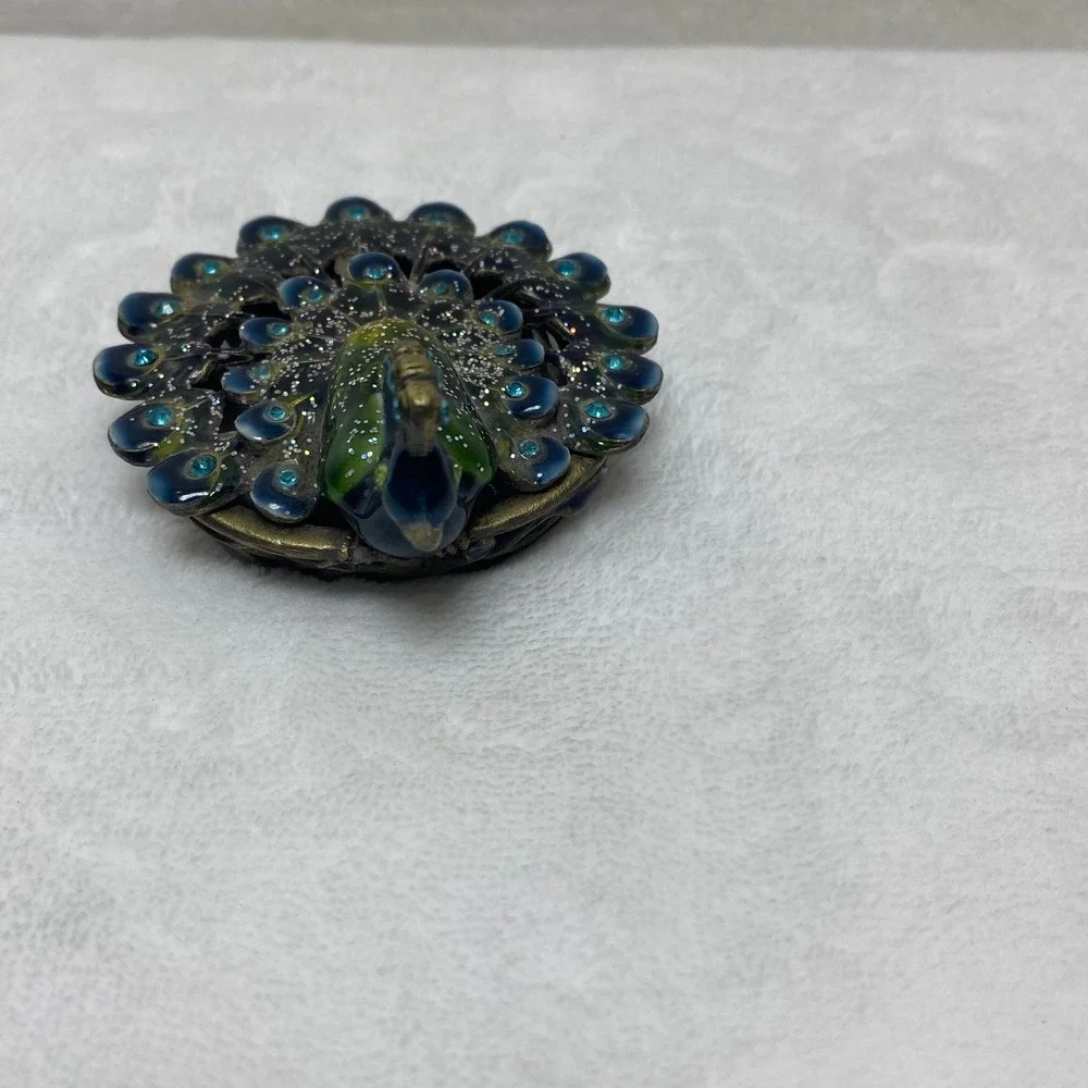 N/A decorative peacock