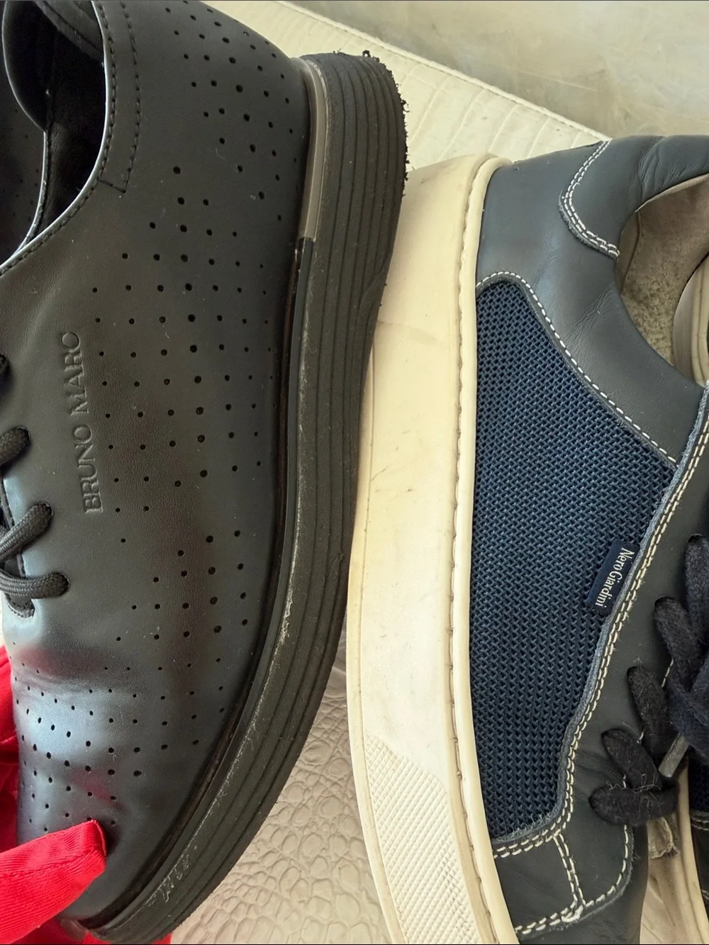 Bruno Marc two pairs