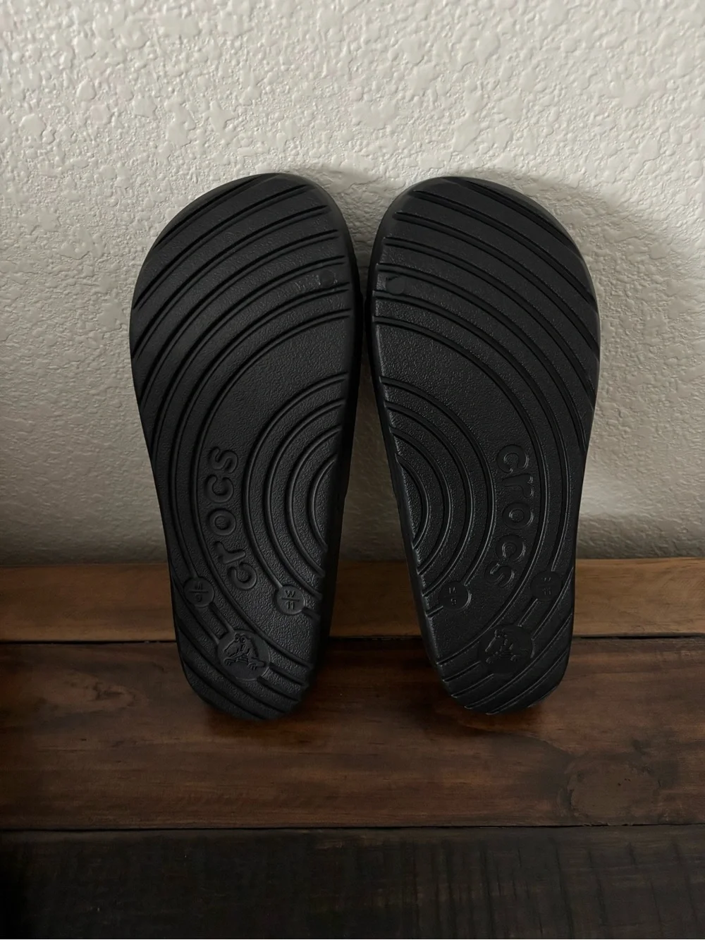 CROCS comfortable unisex
