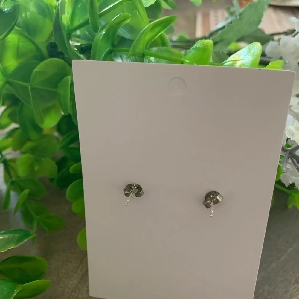 N/A without 🎄material tags