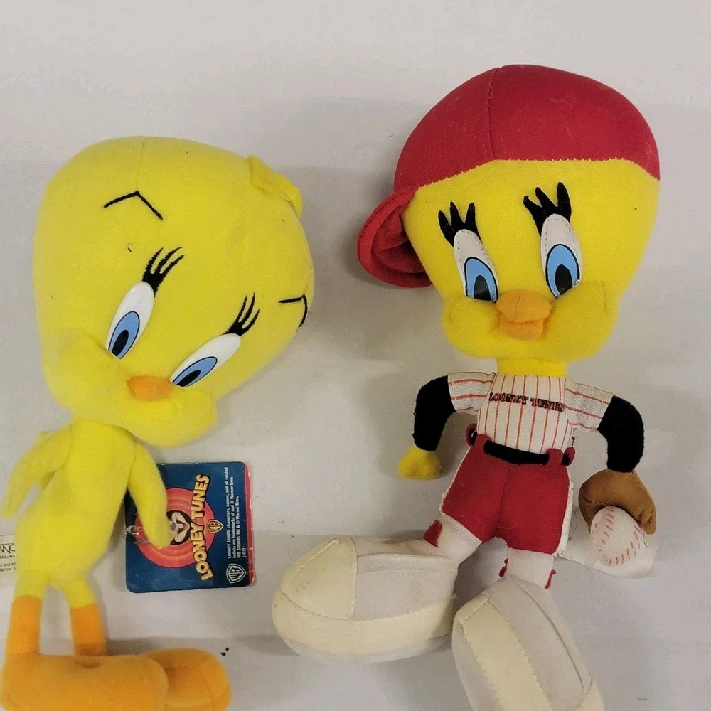 Vtg Warner Bros Looney Tunes TWEETY BIRD Plush Baseball Player 1998 And 2002