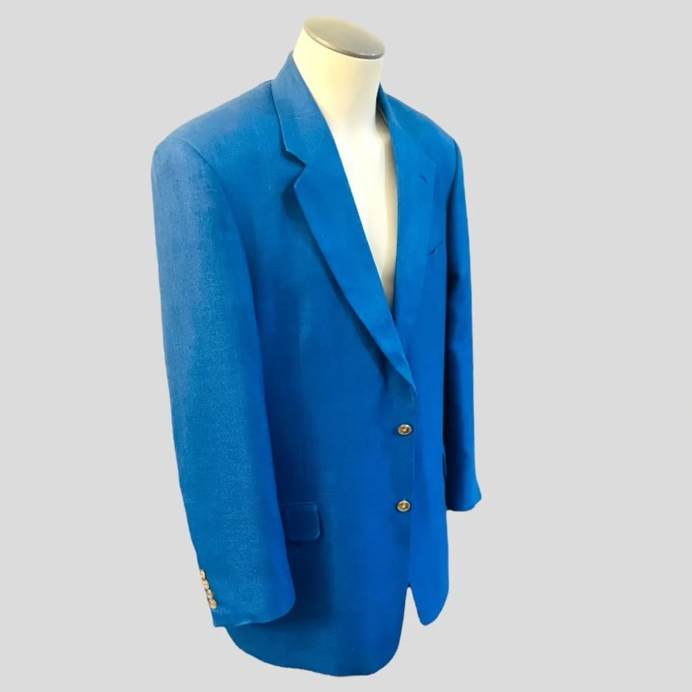 LaCrosse chest jacket