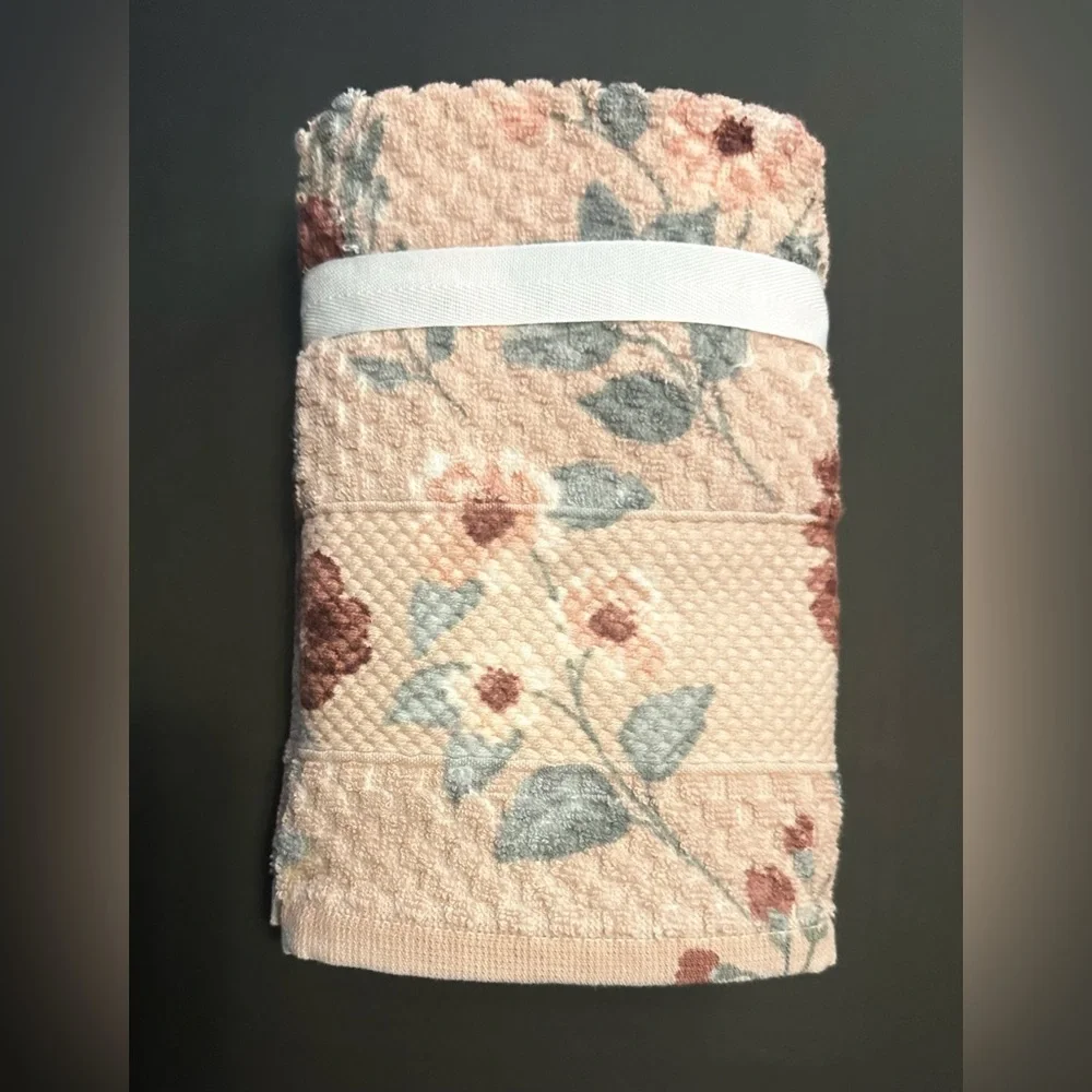 Deborah Connolly exclusive lycocell