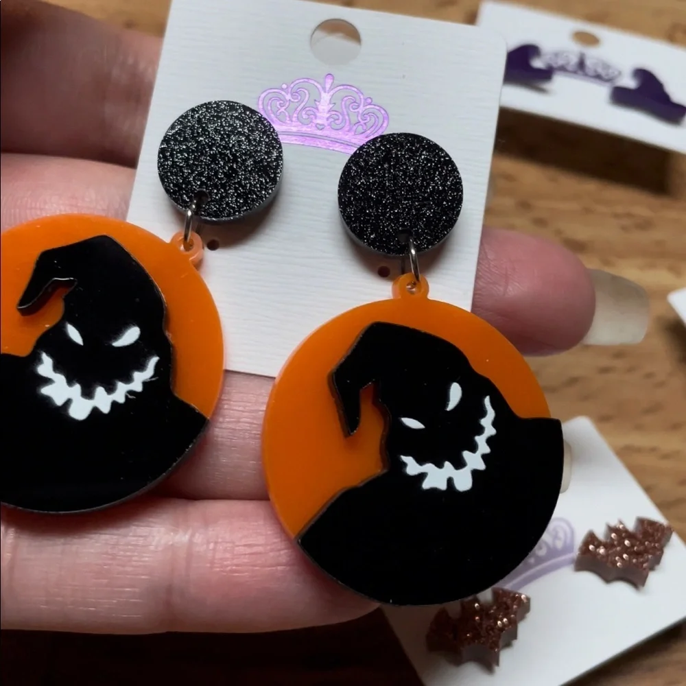N/A orange black