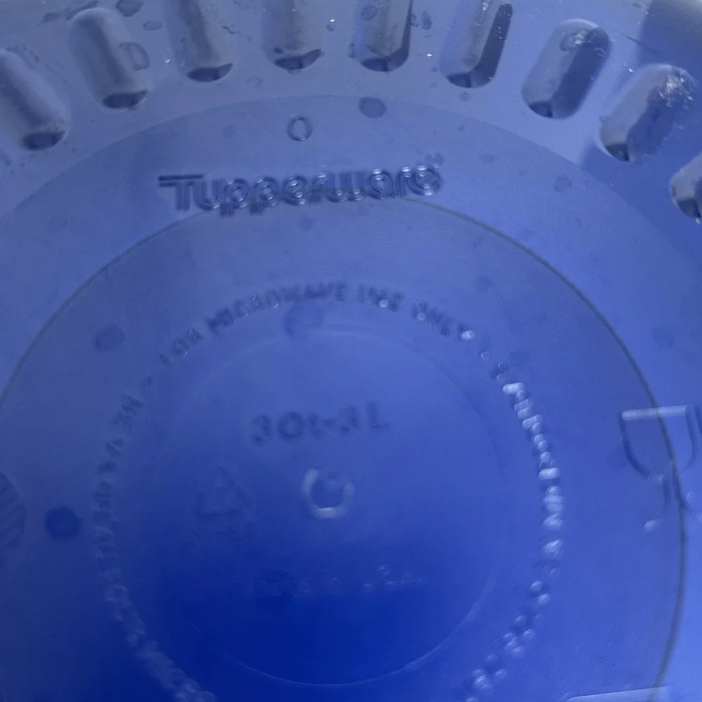 Tupperware qt 75