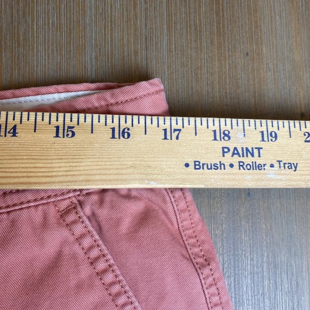 Izod men closure