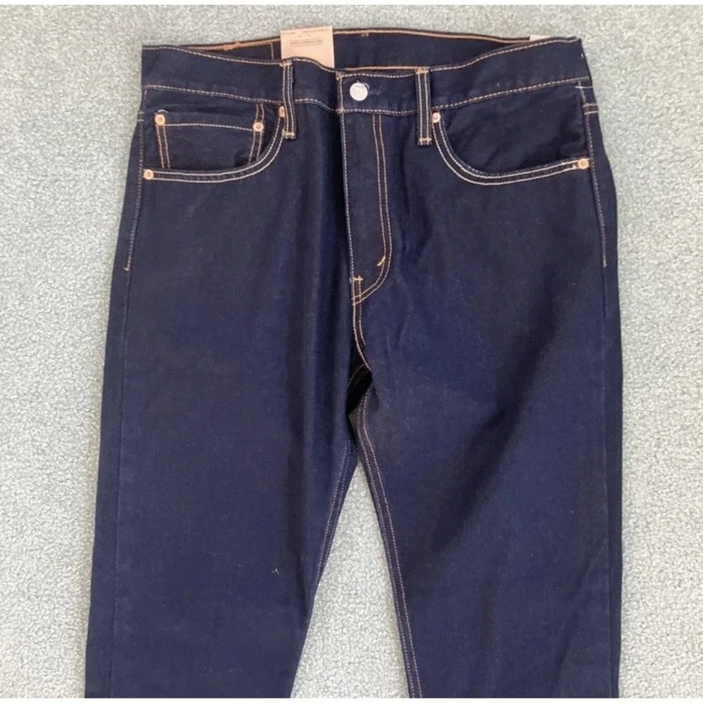 Levis staple fit levi
