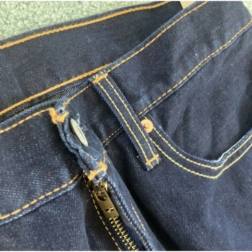 Levis classic stylish maintenance