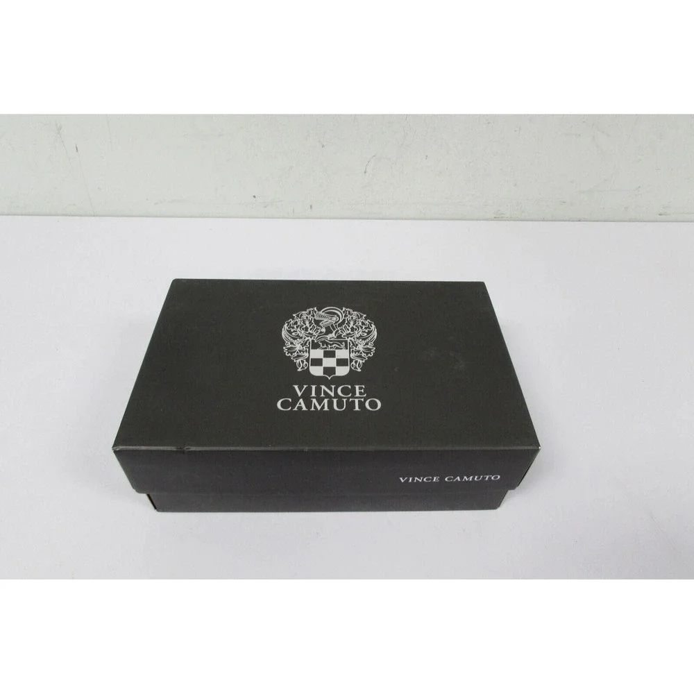 Vince Camuto vince camuto