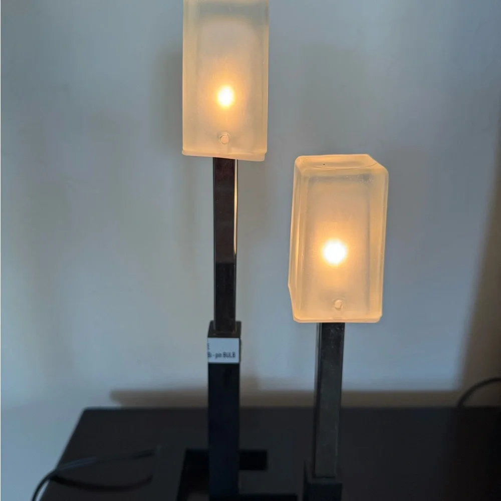IKEA dual width lamp