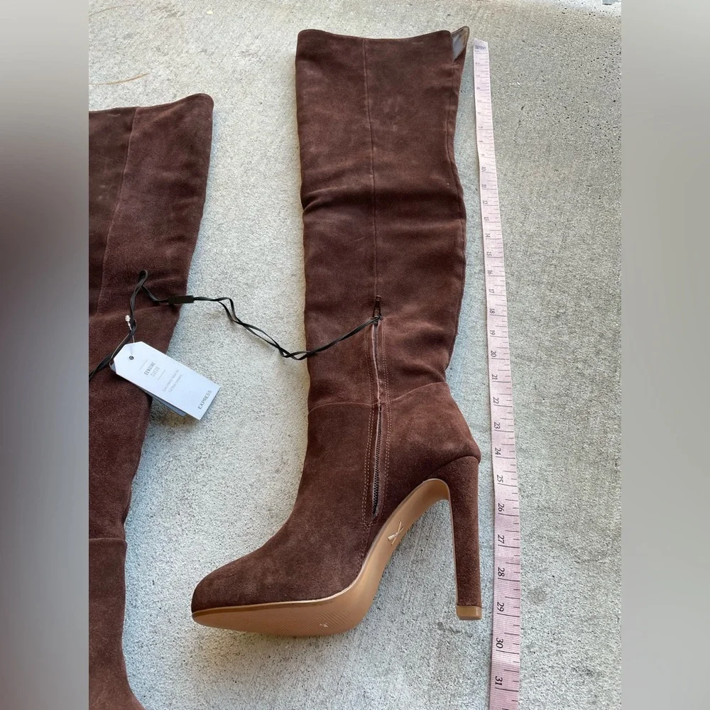 Express scuffs suede brown
