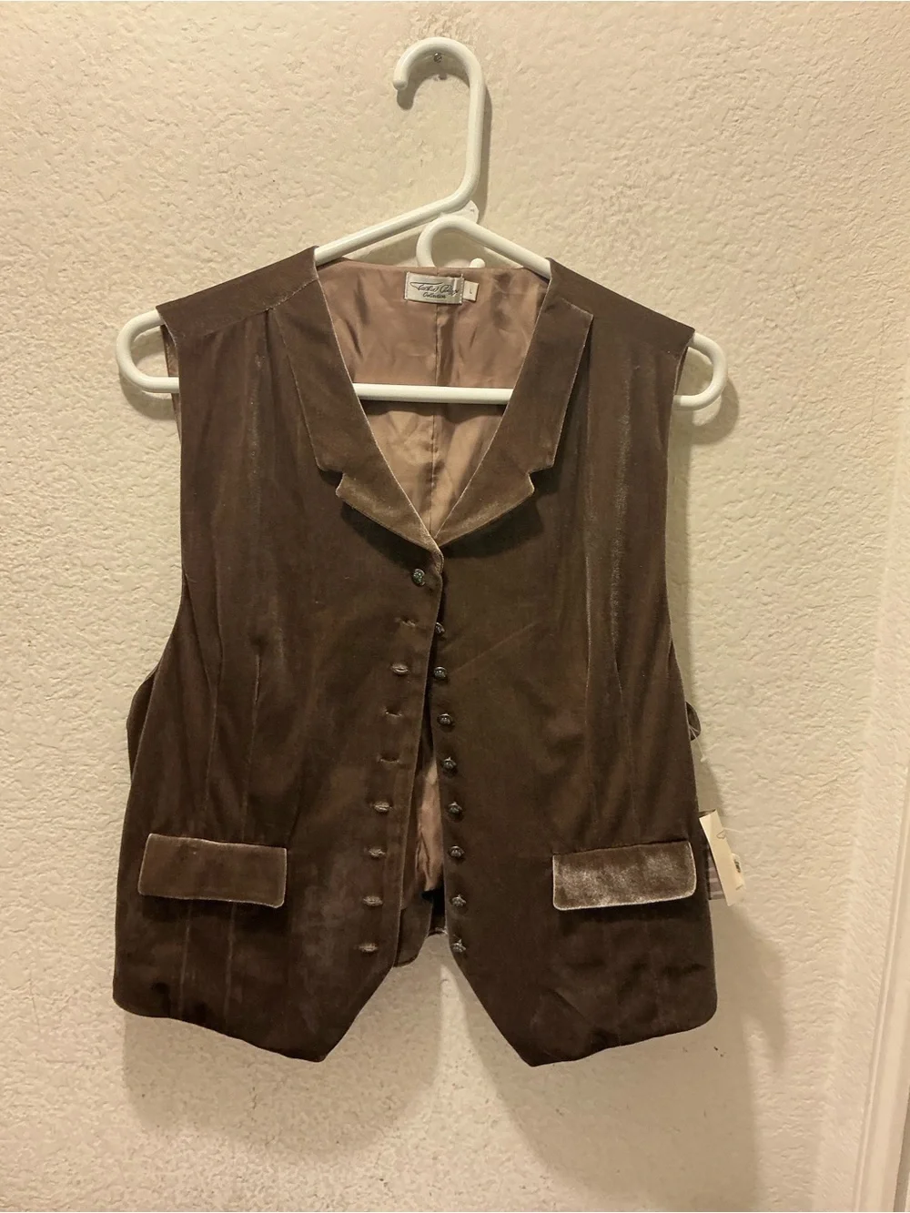 Tasha Polizzi placket dry adjustable